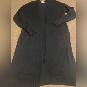 Old Navy ladies black long open cardigan sweater. Size M